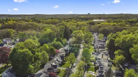 View/Area - 4 Loris Rd, Danvers, MA 01923 photo 1 of 1