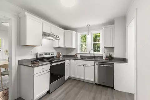 Kitchen - 4 Loris Rd, Danvers, MA 01923 photo 1 of 1