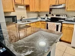 5300 N Main St #1, Fall River, MA 02720 photo 3