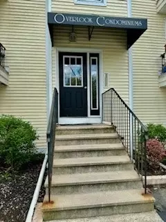 5300 N Main St #1, Fall River, MA 02720