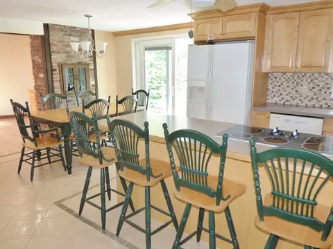 Kitchen - 18 Limerick Ct, Barnstable, MA 02632 photo 2 of 3