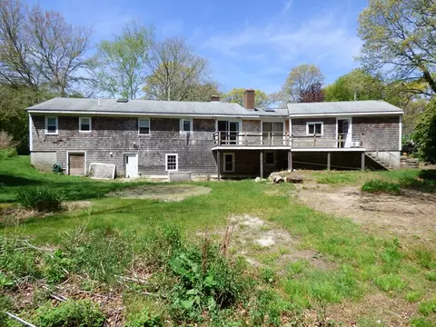 Exterior - 18 Limerick Ct, Barnstable, MA 02632 photo 3 of 4