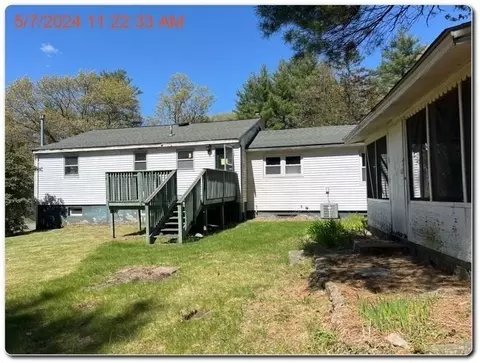 Exterior - 2 Stevens Ave, Middleton, MA 01949 photo 2 of 6