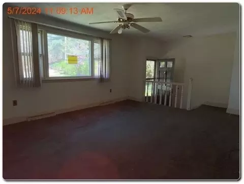 Living - 2 Stevens Ave, Middleton, MA 01949 photo 1 of 3