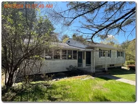 2 Stevens Ave, Middleton, MA 01949