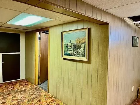 83 Pilgrim Rd, Springfield, MA 01118 photo 28