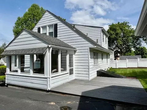 83 Pilgrim Rd, Springfield, MA 01118 photo 36
