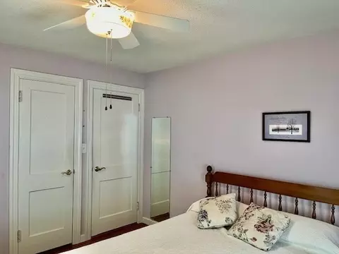 83 Pilgrim Rd, Springfield, MA 01118 photo 18