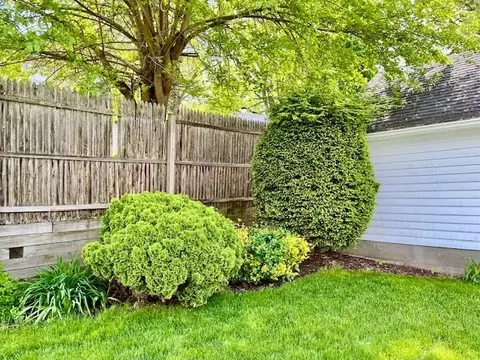 83 Pilgrim Rd, Springfield, MA 01118 photo 34