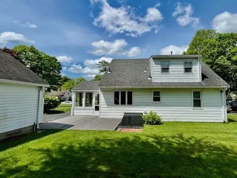 83 Pilgrim Rd, Springfield, MA 01118 photo 31