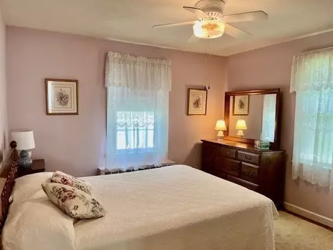 83 Pilgrim Rd, Springfield, MA 01118 photo 17
