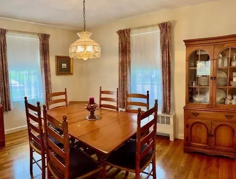83 Pilgrim Rd, Springfield, MA 01118 photo 12