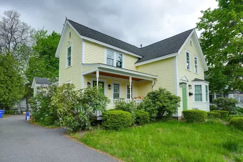 14 Brooks St, Maynard, MA 01754 photo 2