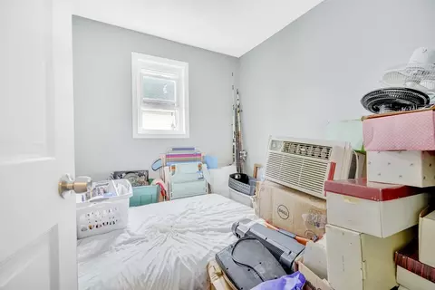 Bedroom - 17 Canonicus, Fall River, MA 02723 photo 7 of 8