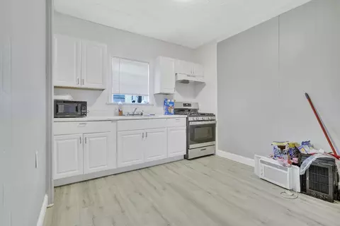 Kitchen - 17 Canonicus, Fall River, MA 02723 photo 1 of 4