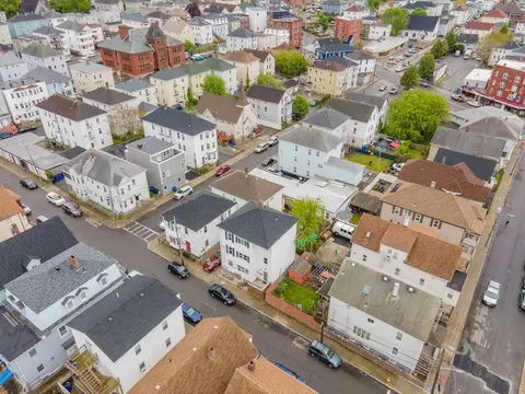 View/Area - 17 Canonicus, Fall River, MA 02723 photo 5 of 7