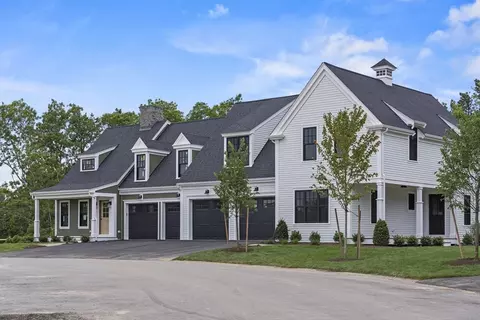46 Sandwich Rd #17, Plymouth, MA 02360