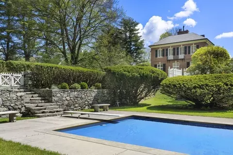 195 Dedham St, Dover, MA 02030 photo 4