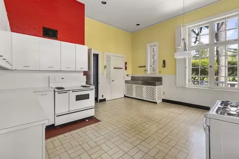 195 Dedham St, Dover, MA 02030 photo 12