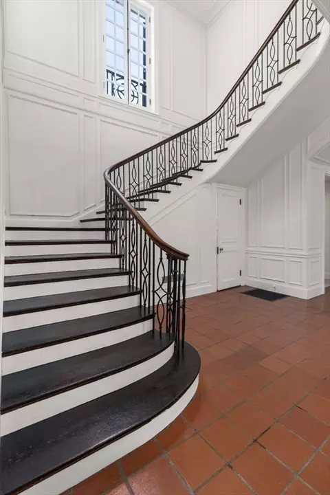 195 Dedham St, Dover, MA 02030 photo 6