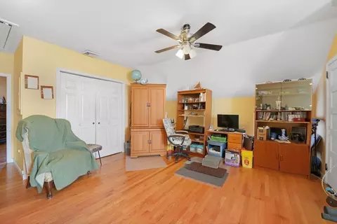 31 Friendship St, Fall River, MA 02724 photo 26