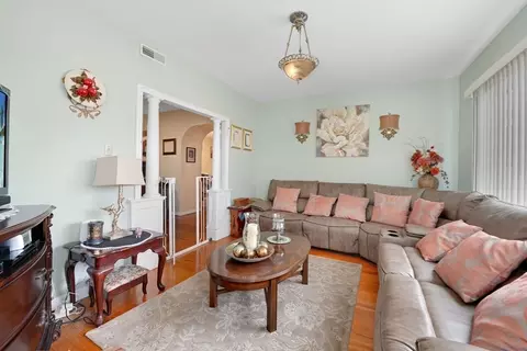 31 Friendship St, Fall River, MA 02724 photo 20