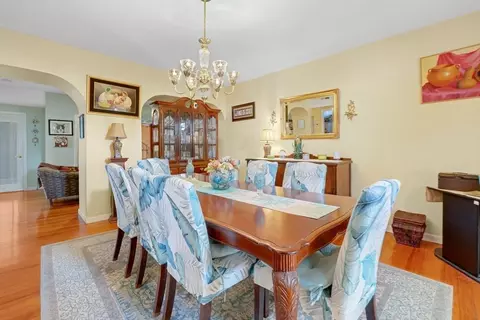 31 Friendship St, Fall River, MA 02724 photo 18