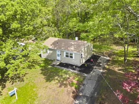 68 Crestmont St, Springfield, MA 01108 photo 35