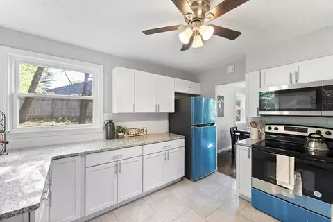 68 Crestmont St, Springfield, MA 01108 photo 8
