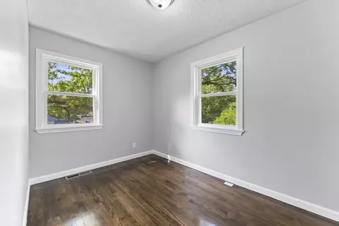 68 Crestmont St, Springfield, MA 01108 photo 20