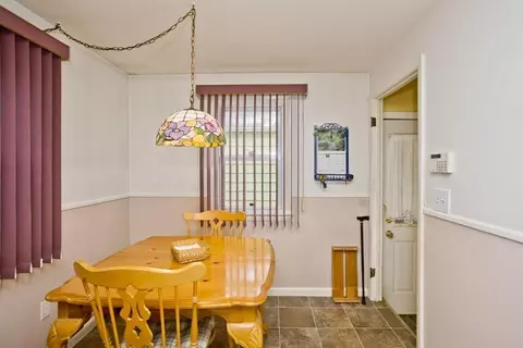 6 N Brook Rd, Springfield, MA 01119 photo 7