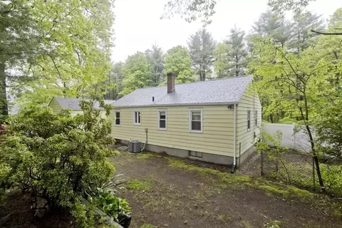 6 N Brook Rd, Springfield, MA 01119 photo 37