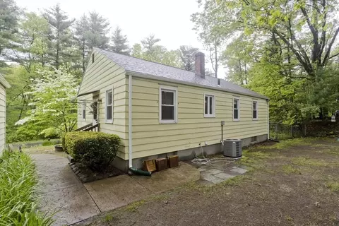 6 N Brook Rd, Springfield, MA 01119 photo 36