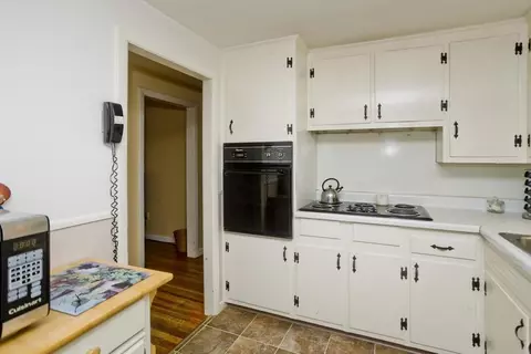 6 N Brook Rd, Springfield, MA 01119 photo 12
