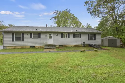125 Gore Rd, Webster, MA 01570 photo 2