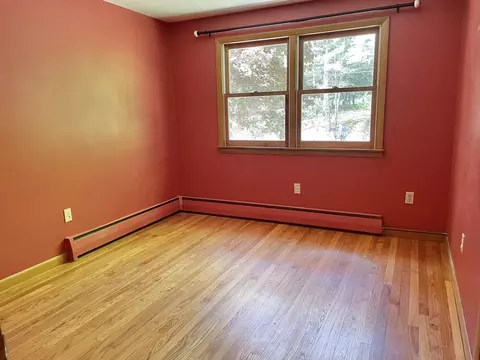 131 Strong St, Easthampton, MA 01027 photo 15