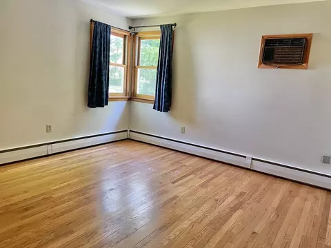 131 Strong St, Easthampton, MA 01027 photo 16