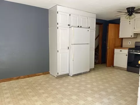 131 Strong St, Easthampton, MA 01027 photo 13