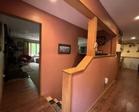 Entry Way - 179 Maple St, Douglas, MA 01516 photo 2 of 3