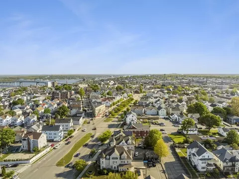 View/Area - 974 Plymouth Ave, Fall River, MA 02721 photo 4 of 9