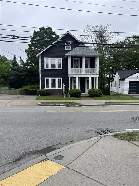 254-256 Webster St, Auburndale, MA 02466