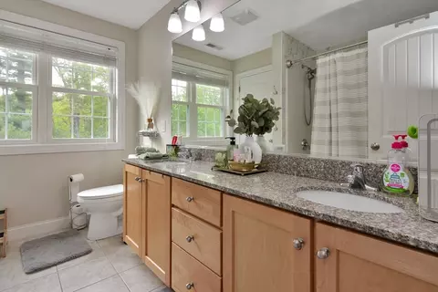 Bath - 44 Regency Dr, Dracut, MA 01826 photo 2 of 2