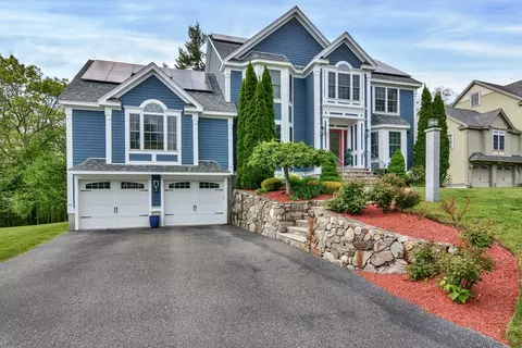 Exterior - 44 Regency Dr, Dracut, MA 01826 photo 5 of 5