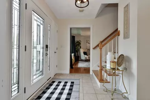 Entry Way - 44 Regency Dr, Dracut, MA 01826 photo 3 of 6