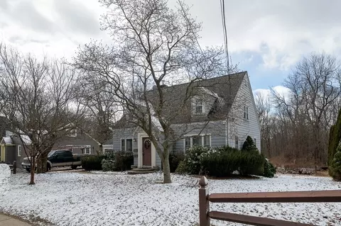 111 Holden St, Holden, MA 01520