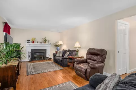 46 Great Marsh Rd, Barnstable, MA 02632 photo 5