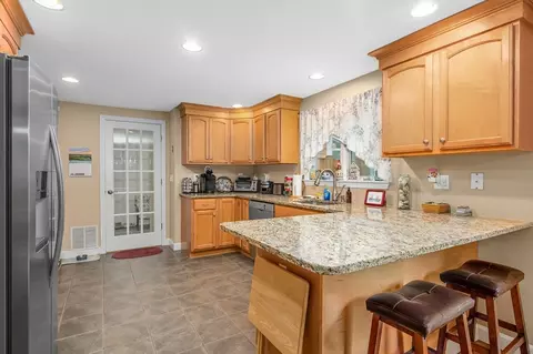 46 Great Marsh Rd, Barnstable, MA 02632 photo 8