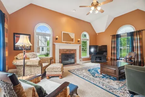 5 Maple St, Pepperell, MA 01463 photo 15