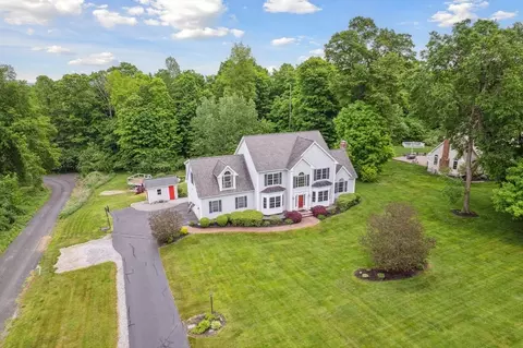5 Maple St, Pepperell, MA 01463 photo 3