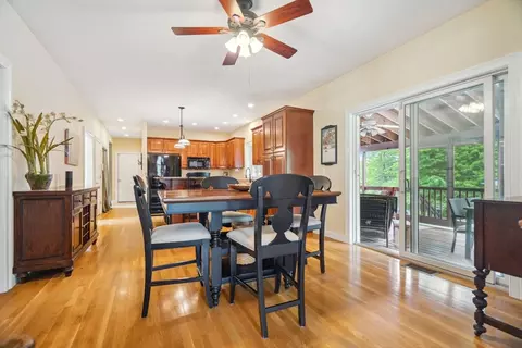 5 Maple St, Pepperell, MA 01463 photo 10